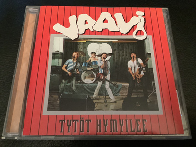 VAAVI - Tytöt Hymyilee