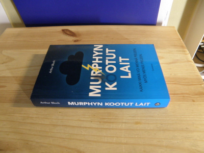 Arthur Bloch Murphyn kootut lait (nidottu)
