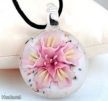 1310 .. Murano Lampwork Art Glass Taidelasi .. Kaulakoru