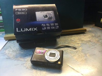 PANASONIC FS30 LUMIX