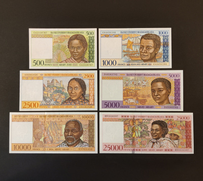 Madagaskar 500-25000 Francs 1994-98, P75-82, UNC