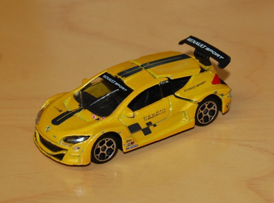 Renault Megane Trophy 1:64 pienoismalli