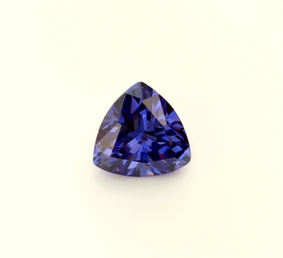 Upean värinen iso Cubic Zirconia (CZ) 10,37ct