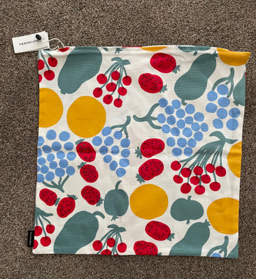 Marimekko Pieni tori tyynyliina