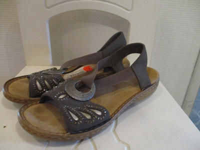 Rieker sandaalit koko 38