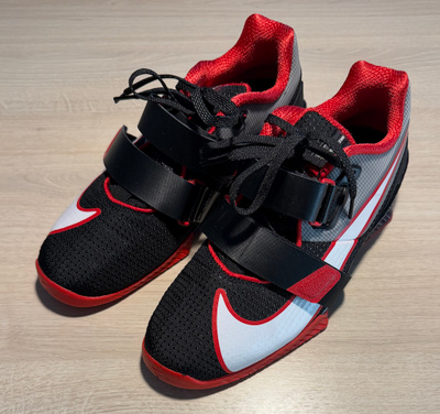 Nike Romaleos 4 -painonnostokenkä (EU 42 / 26,5 cm) *UUSI*