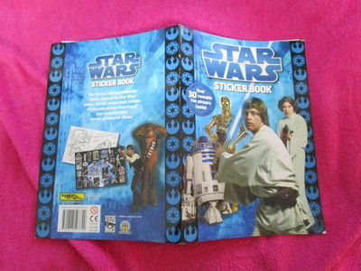 STAR WARS STICKER BOOK ( tarrat tallessa !!