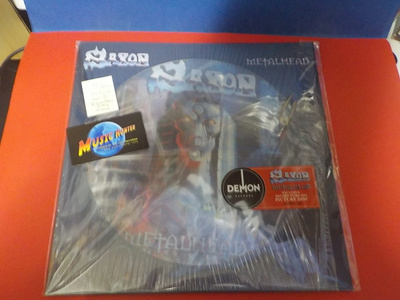SAXON - METALHEAD M-/M- LP