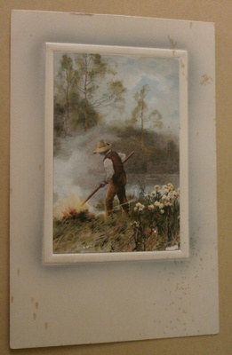Mies poltaa kantoa metsässä, taidepk, k. 1916