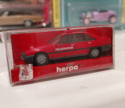 Opel Omega A Herpa