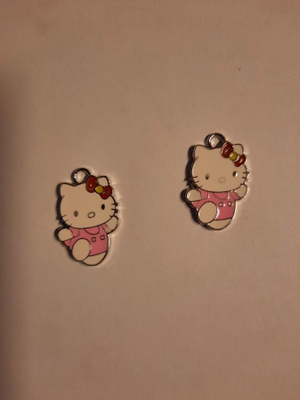 Hello kitty riipus