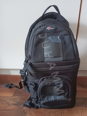 Lowepro kameralaukku