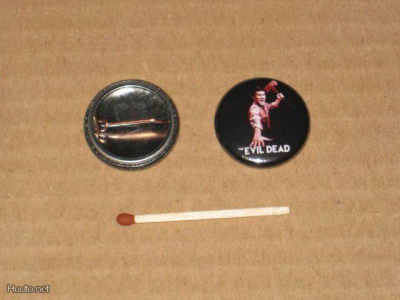 the Evil Dead Ash rintanappi 1" e2
