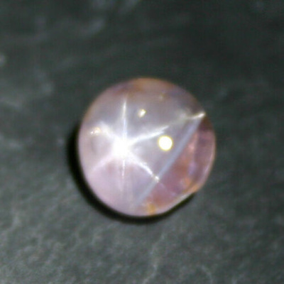 Stars and Stripes 3.71ct safiiri tähti-kaksiväri-värinmuutos