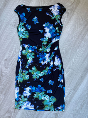 RALPH LAUREN KUKALLINEN MEKKO koko 6