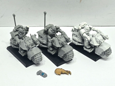 WH40K - kpl Space Marine Bikes [K167]