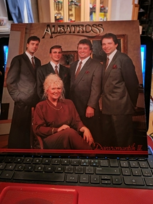 Albatross Dansromantik IV ospelad / soittamatta