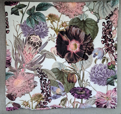 Tyynynpäällinen koko 50 cm x 50 cm