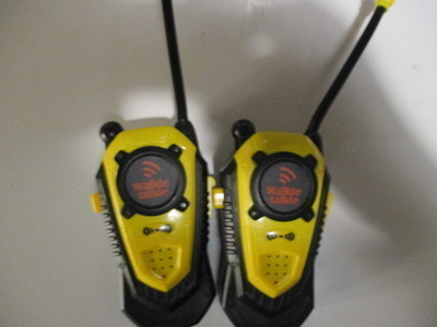 WALKIE TALKIE