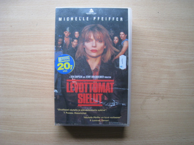 Levottomat Sielut (michelle pfeiffer) vuokra-vhs