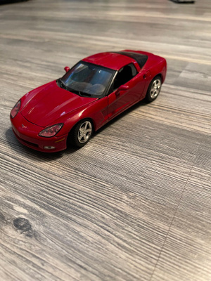 Chervolet Corvette C6 2005 1/24