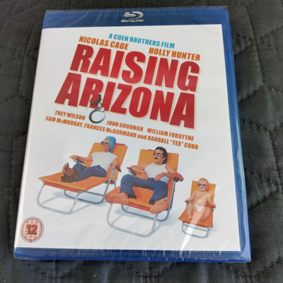 Raising Arizona Blu-ray **muoveissa**