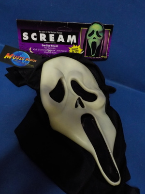 SCREAM GHOSTFACE 1997 MASK (W) oiig offocial GLOWS IN DARK