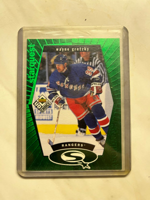 1998-99 UD Choice StarQuest Green Gretzky