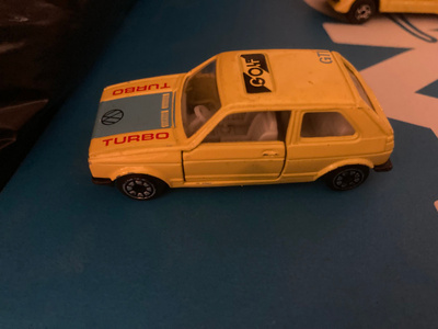Volkswagen Golf mk2 Welly n. 1/64 kokoa.