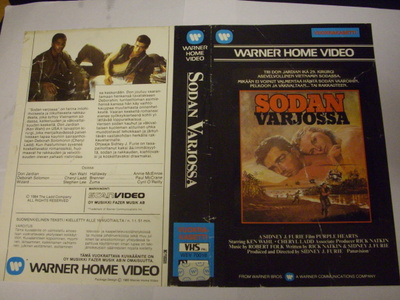 Vhs kansipaperi Fix - SODAN VARJOSSA  (Sis.postikulut)