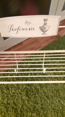 PIENI PARIS PARFUMERIE NAULAKKO / HYLLY