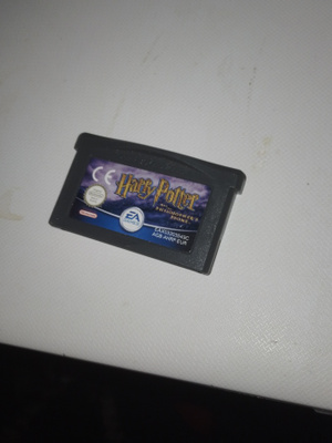GBA HARRY POTTER and the Philosopher's Stone peli L