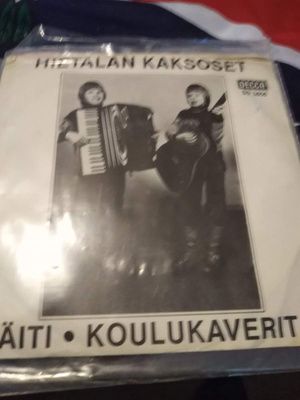 Hietalan Kaksoset Äiti / Koulukaverit