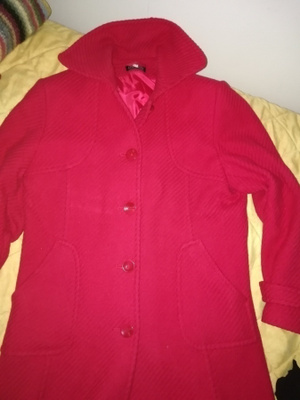 Premoda-punainen 44/42 =L /XL) isonappinen talvi takki