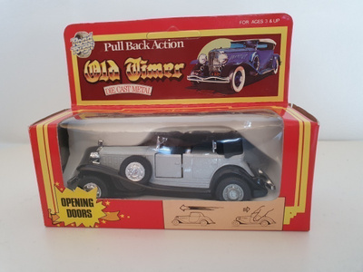 Pikkuauto Cadillac V-18 Phaeton