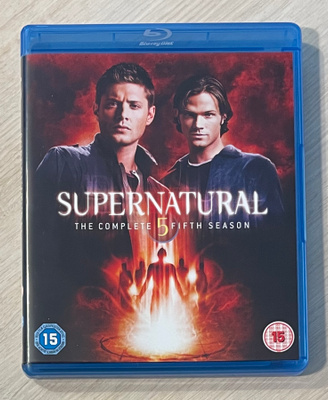Supernatural: Kausi 5 (2009 - 2010) Blu-ray (UUSI)