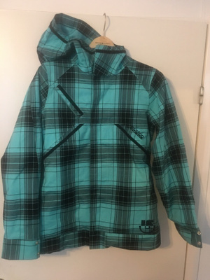 BURTON  TAKKI SNOWBOARD OUTDOOR KOKO S