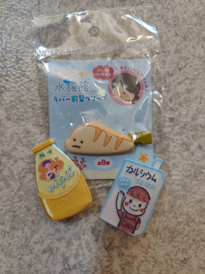Japanilaisia hiuspinnejä