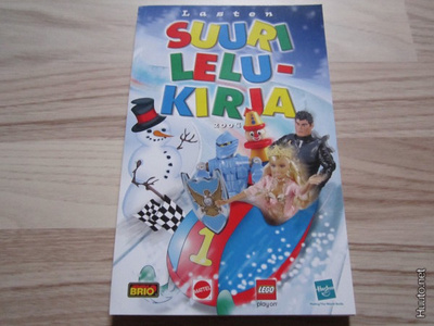Lasten Suuri Lelukirja vuodelta 2004