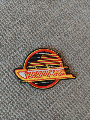 Vancouver Canucks - retro kangasmerkki (silitettävä)