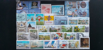 ÅLAND / AHVENANMAA postimerkkejä MARKKA * 36 kpl
