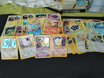 Pokemon kortteja