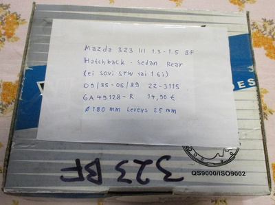 Mazda 323 III 1.3 1.5 BF 09/1985-05/1989 takajarrukengät 4x