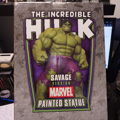 MARVEL BOWEN SAVAGE HULK statue - HEAD HUNTER STORE.