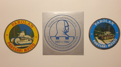 ARMEIJA- / MILITARIA-AIHEISET TARRAT 3 KPL