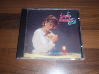 ANNA HANSKI - MÄ USKON JOULUPUKKIIN . cd ( Joululevy )