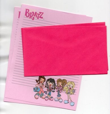 °°BRATZ°° -KIRJESETTI /(Nro 12)