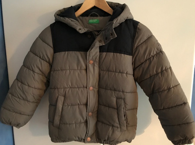 Benetton toppatakki kokoa 130cm