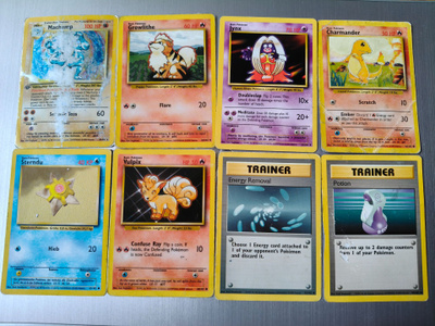 8x Pokemon base set kortteja