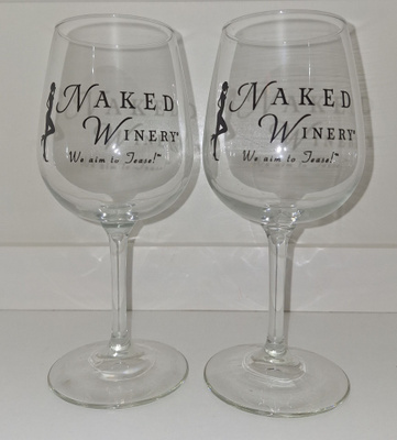 Naked Winery viinilasit We aim to tease